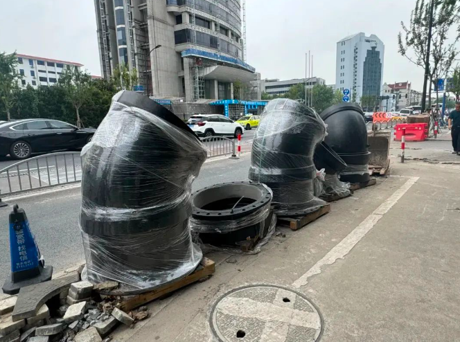 让居民用上“优质水”“放心水”!这里启动老旧供水管网改造工程- 让居民用上“优质水”“放心水”!这里启动老旧供水管网改造工程-